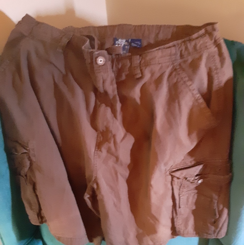 Big Dog cargo shorts